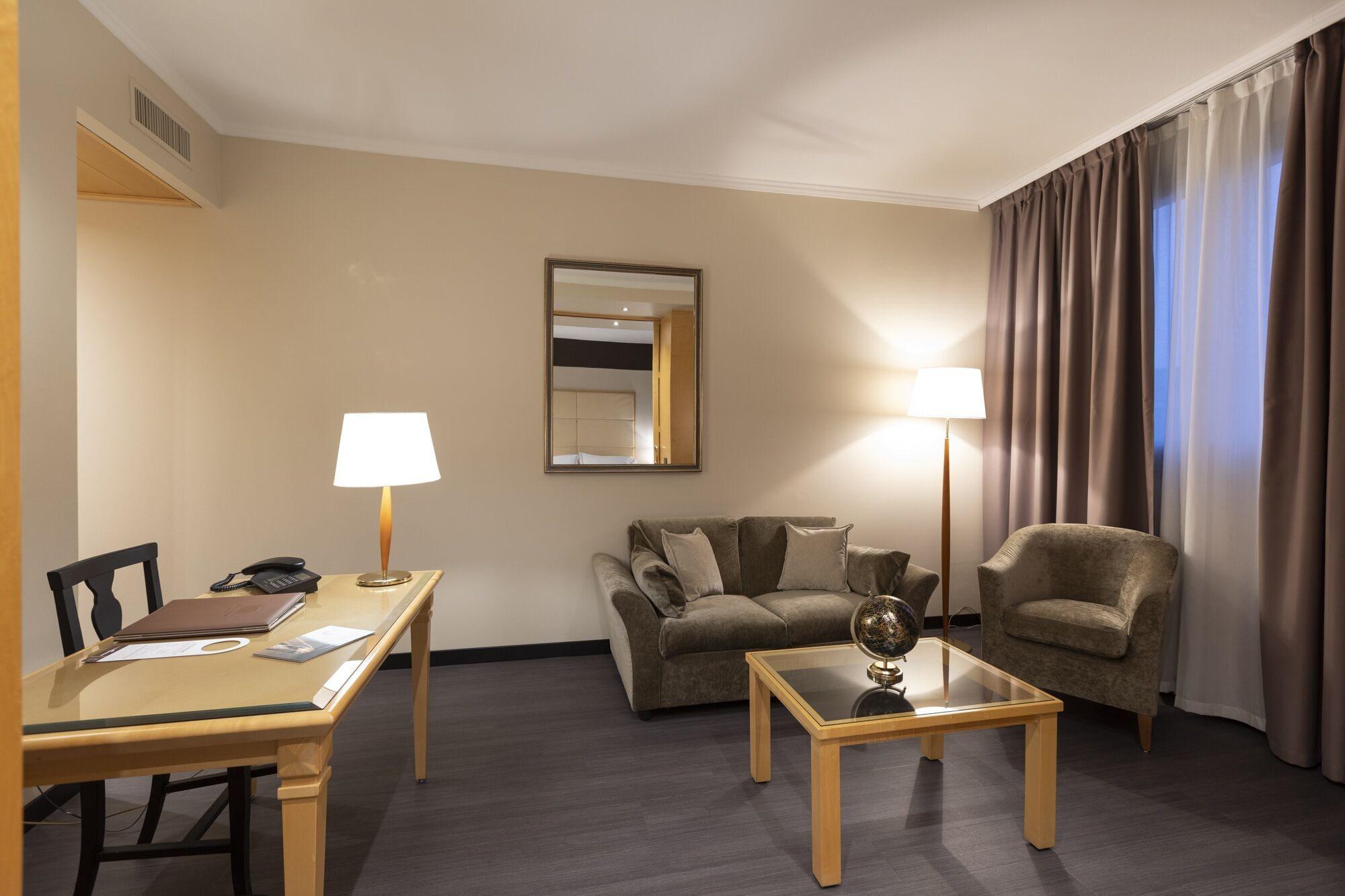 City Life Hotel Poliziano, By R Collection Hotels Milano Esterno foto